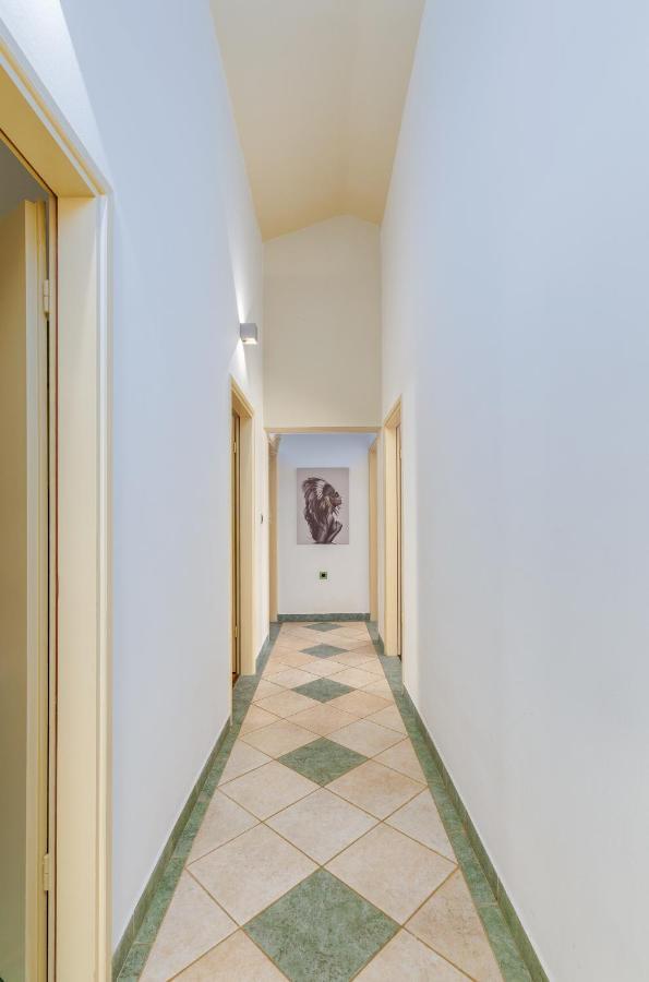 Villa Ostone PUY Exterior foto